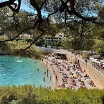 Et Ses Merveilleuses Calanques