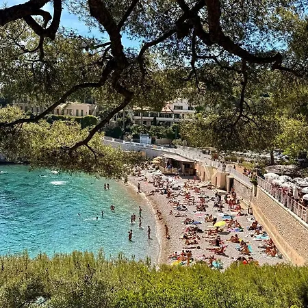 Et Ses Merveilleuses Calanques