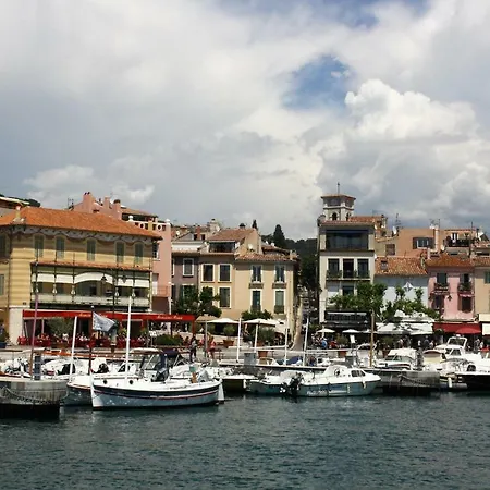 Et Ses Merveilleuses Calanques *