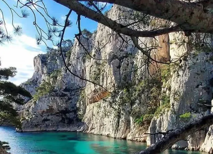 Et Ses Merveilleuses Calanques *