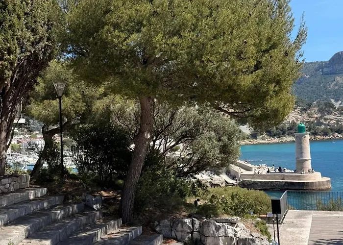 Et Ses Merveilleuses Calanques Cassis
