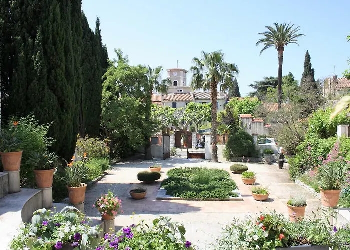 Et Ses Merveilleuses Calanques Cassis