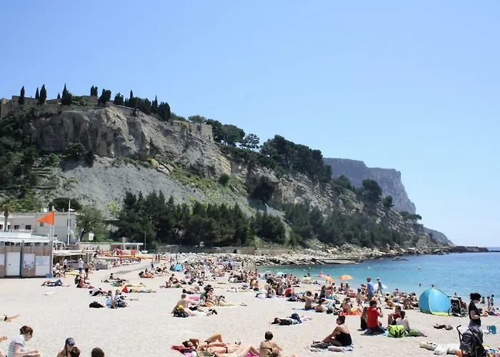 Et Ses Merveilleuses Calanques